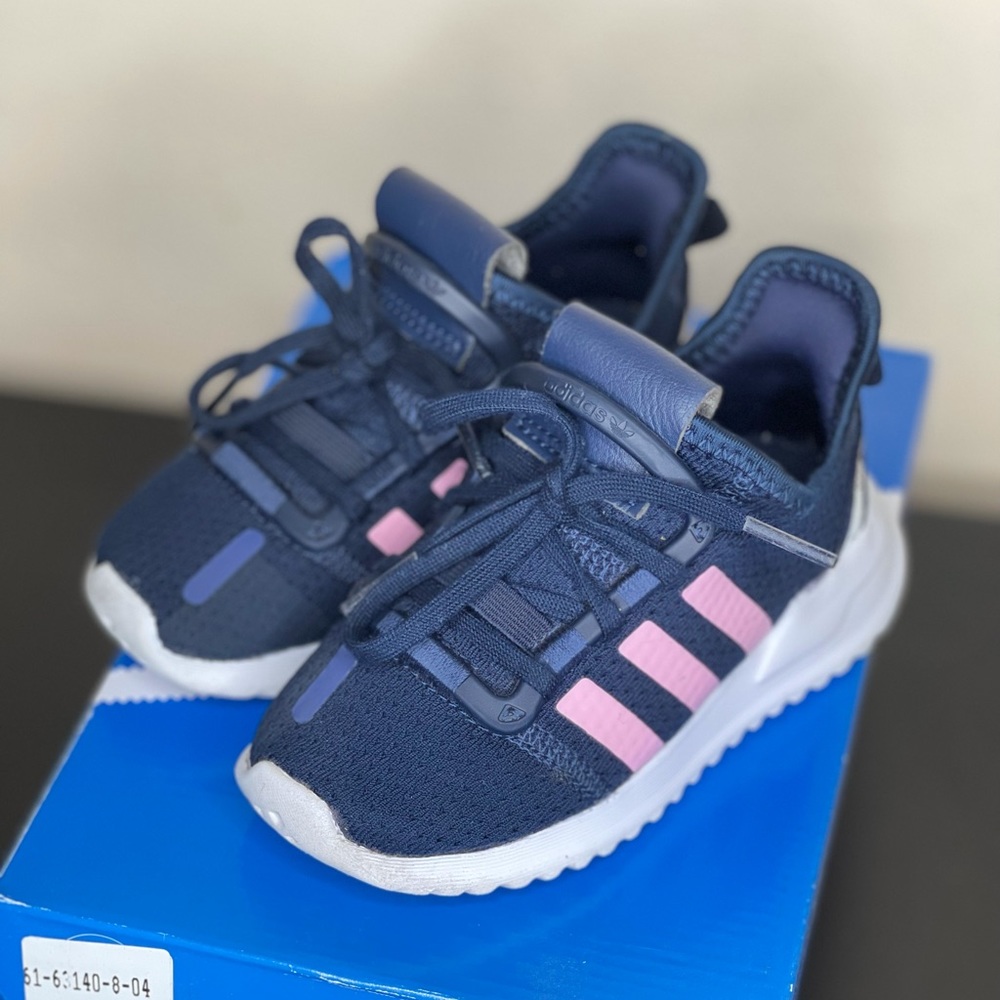 Adidas U Path Run I